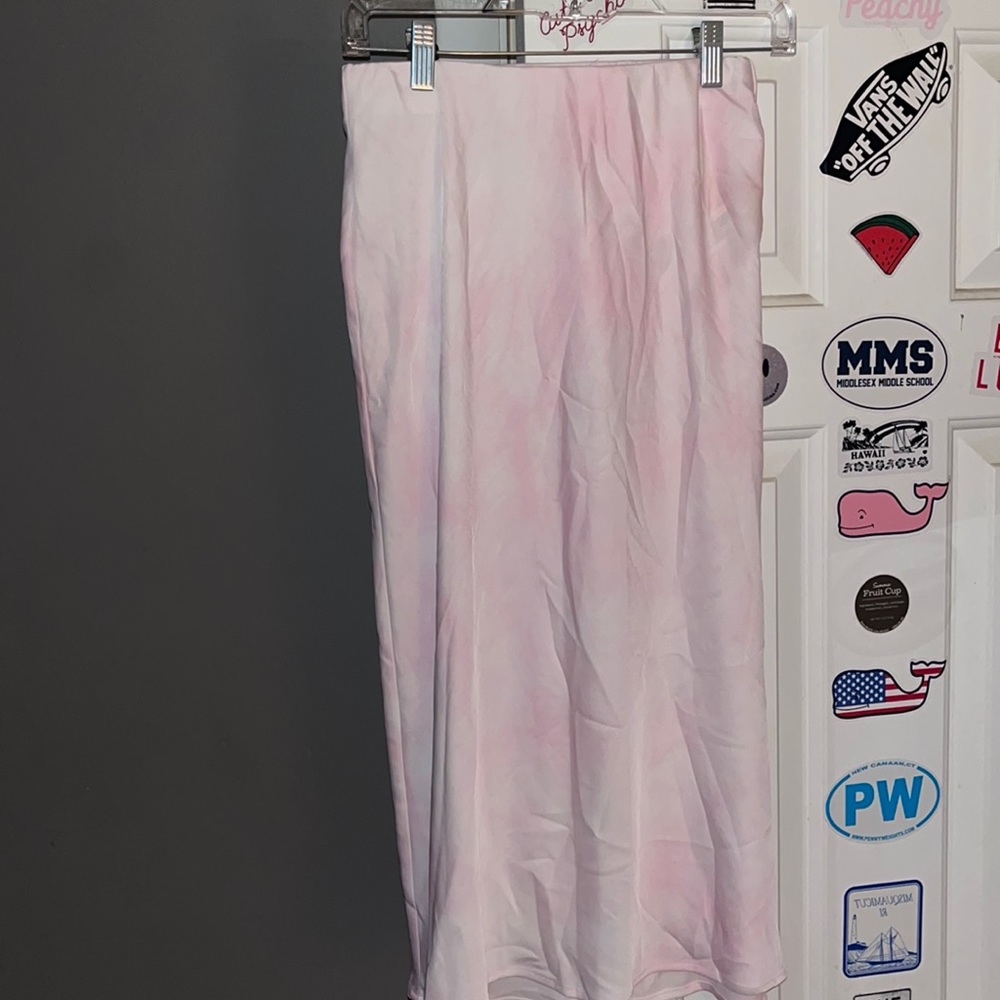 MID target skirt